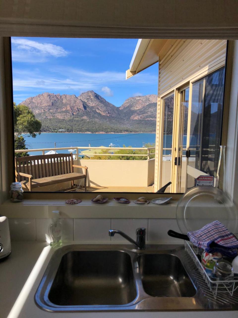 Freycinet Beach House Колс-Бей Екстер'єр фото